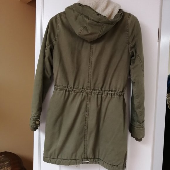 women's winter jacket - Picture 2 of 4